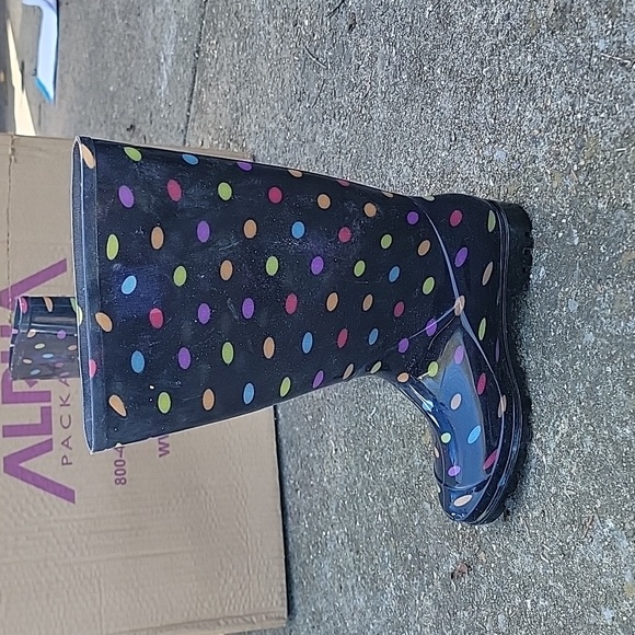 Rain Boots - Picture 2 of 4